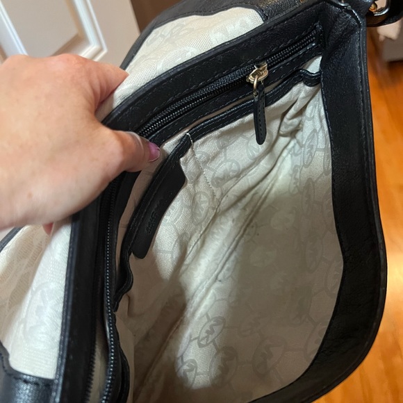 Michael Kors evening / dinner bag - great condition -used only few timesNo marks - Picture 6 of 8